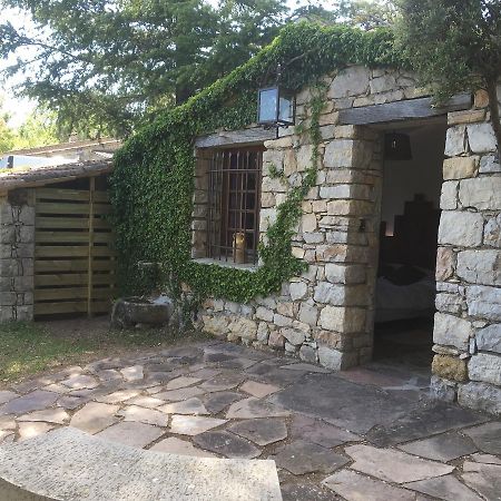 Les Chambres Du Restaurant Le Castellaras - Teritoria Фаянс Экстерьер фото